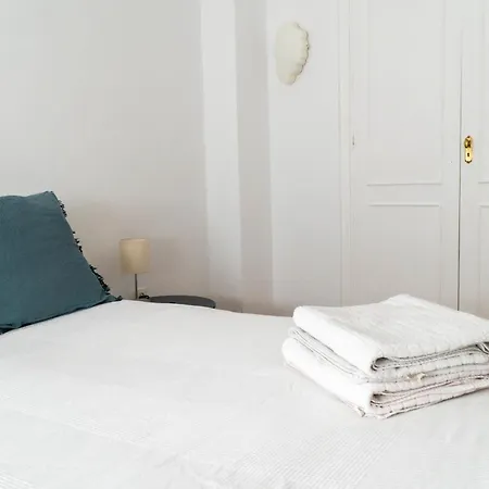 Light House Sherry *