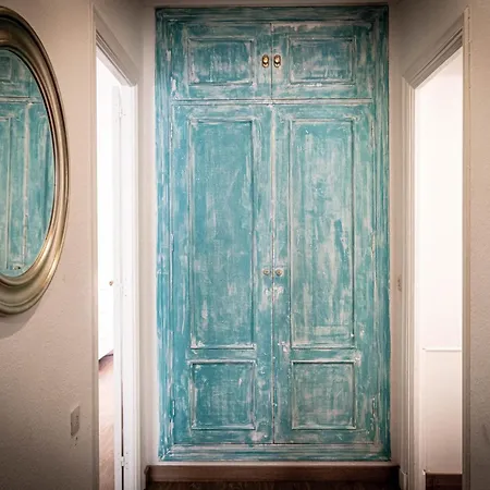 Light House Sherry Apartman